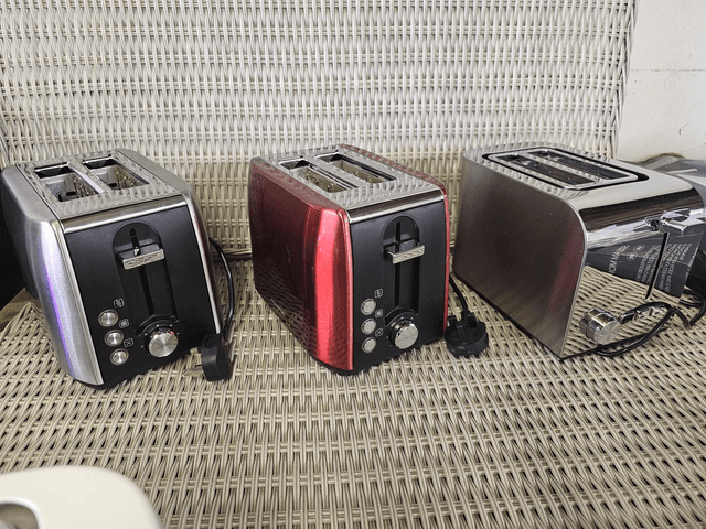 Morphy richards 2 slice toasters